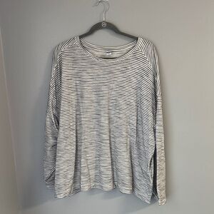 Old Navy Black and White Striped Top